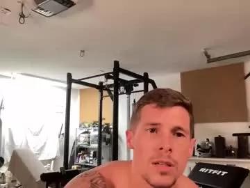 Naked Room browneyedmuscleboy32 