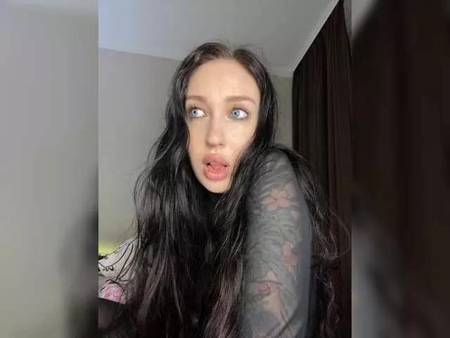 Freechat -CrystalZ- on BongaCams