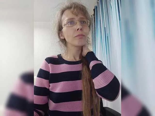Offline -queen-margo- on BongaCams