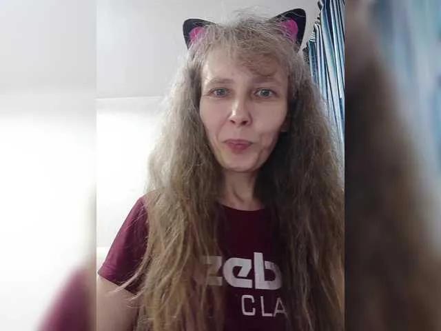 Offline -queen-margo- on BongaCams