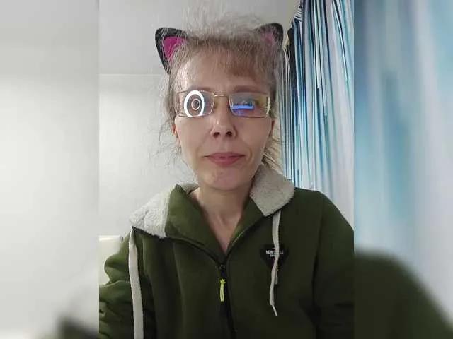 Offline -queen-margo- on BongaCams