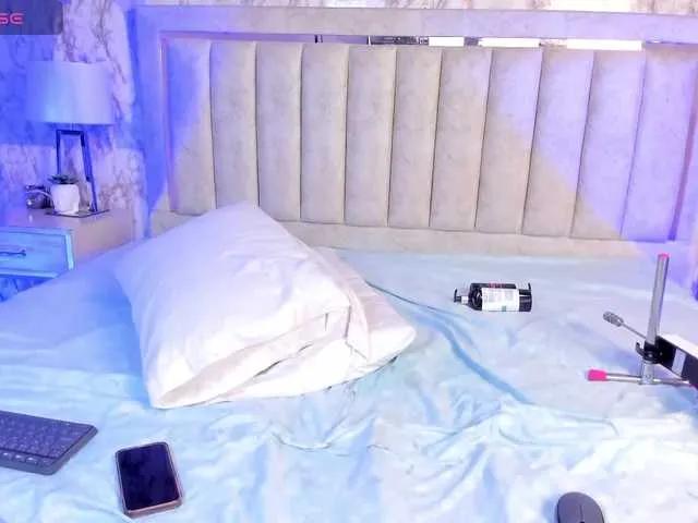 Freechat AlaiaMoretti on BongaCams