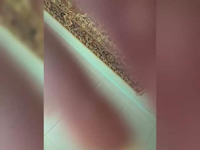 Alexxxs2704 on BongaCams