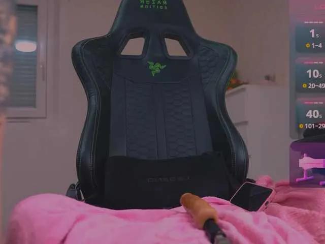 Offline AliceDavidson on BongaCams