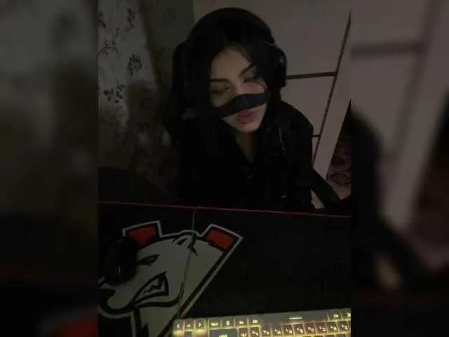 Offline aloeloea on BongaCams