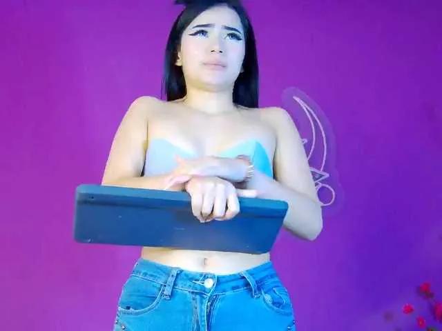 BongaCams Arii-moon is Freechat Arii-moon — I enjoy giving oral sex, looking into your eyes, having hot and interesting conversations where we are both very sincere about our tastes at the time of sex, hearing you moan and seeing how much you enjoy my body pleasing you.