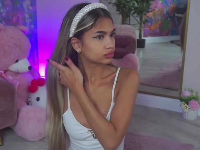 AshaYuva on BongaCams