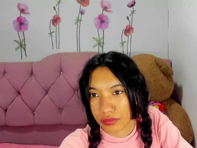 Offline Ashly-Gold on BongaCams