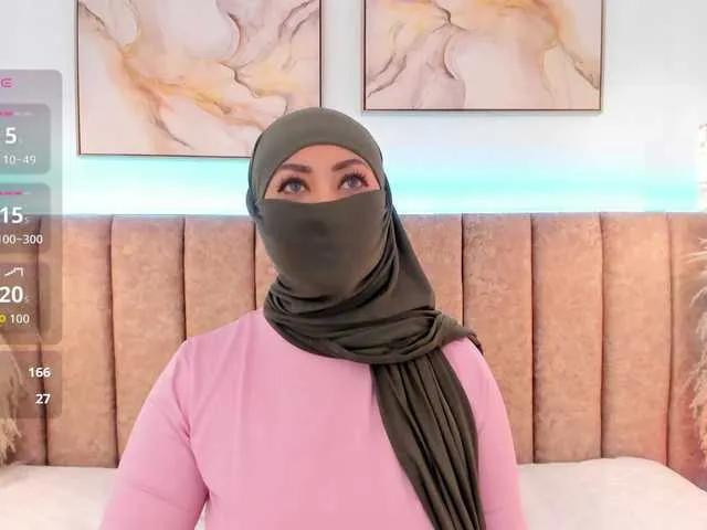 Offline Azzaa0 on BongaCams