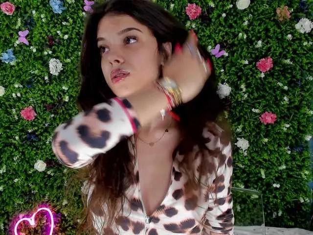 Offline BabyAylin on BongaCams