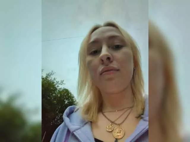 Offline Bobby-MiMi on BongaCams