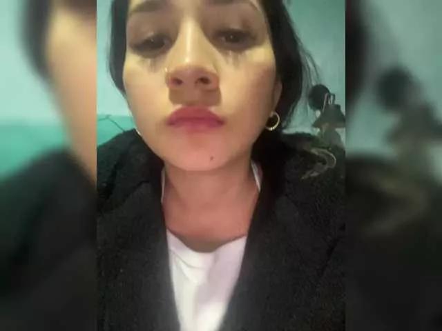 Freechat britt-grey on BongaCams