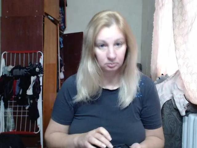 BustyBlondy on BongaCams