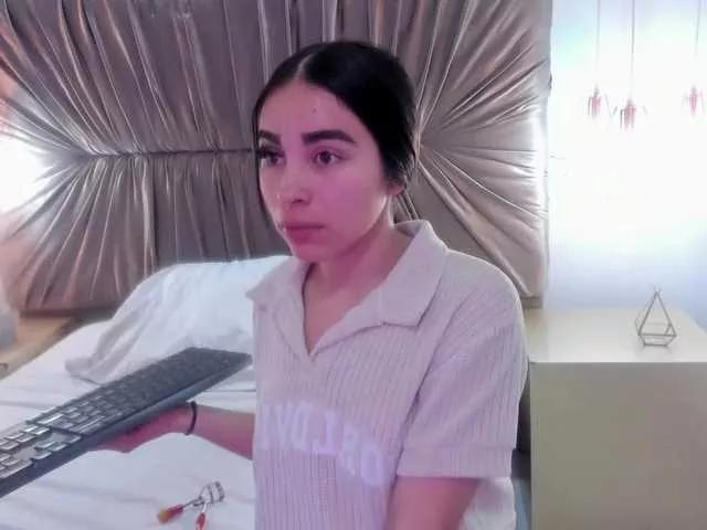 Offline CandySayss on BongaCams