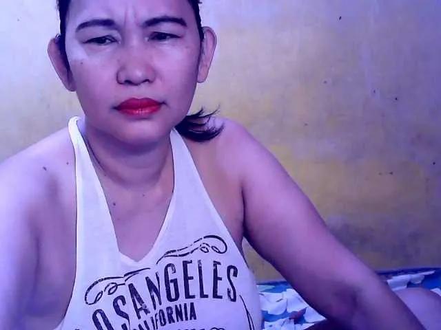 Freechat Carmela4u on BongaCams