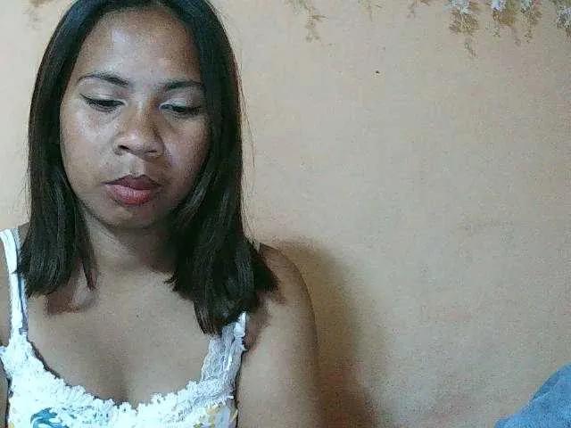 Offline Cathalia3105 on BongaCams