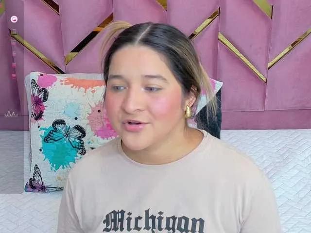 Freechat collegepawglovedaddy on BongaCams