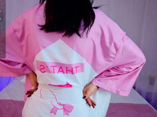 Offline CoralineJones on BongaCams