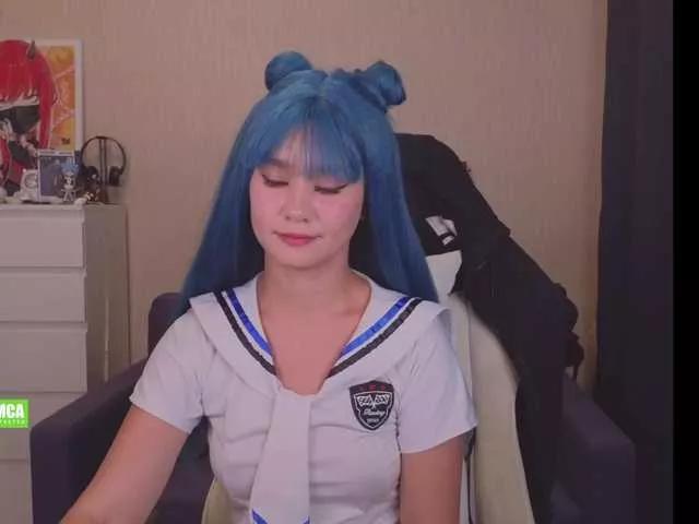 Offline CreamMeow on BongaCams