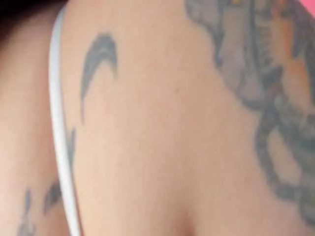 Offline Danielasexya on BongaCams