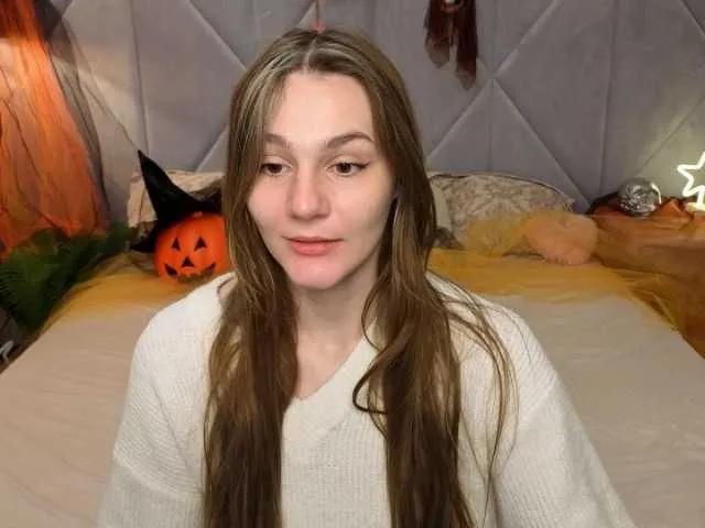 Offline DiamondGoldie on BongaCams