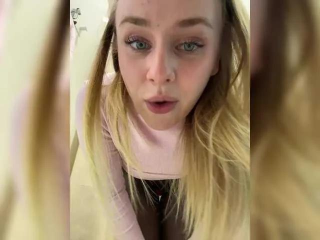 Offline elegantbabe on BongaCams