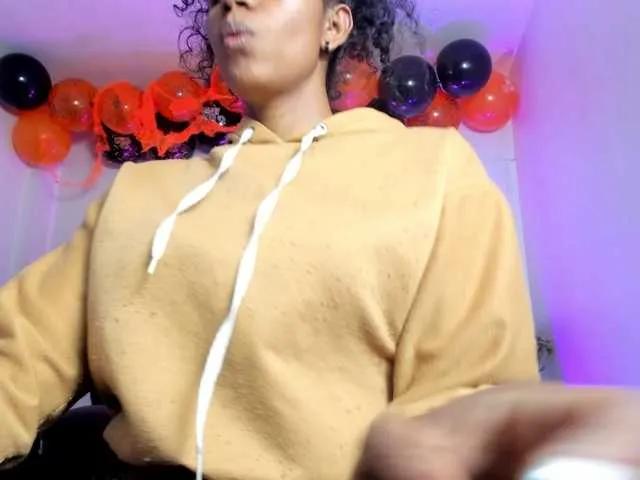 Offline Ellie-Alves on BongaCams