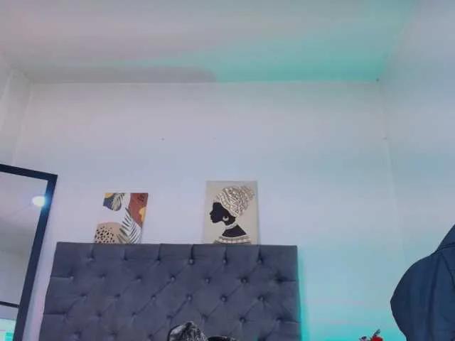 Offline Ellie-Alves on BongaCams