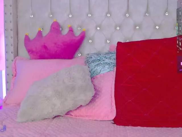 Freechat EmilyMerbu on BongaCams