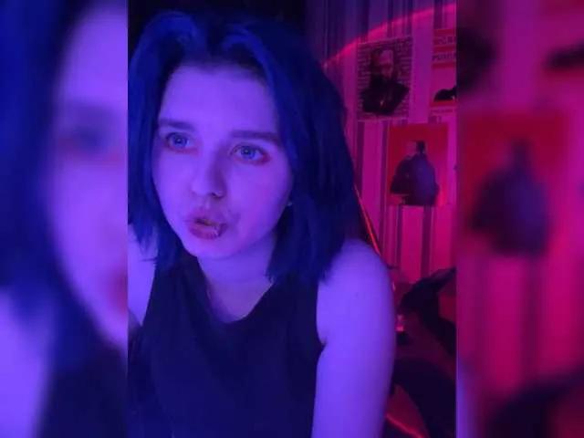 Offline Eugenia-5 on BongaCams