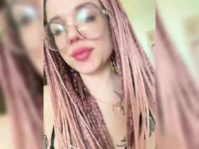 Offline Flipflapsolo on BongaCams