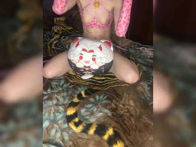 Foxy171 on BongaCams