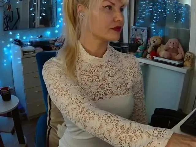 Offline GlamourAsmr on BongaCams