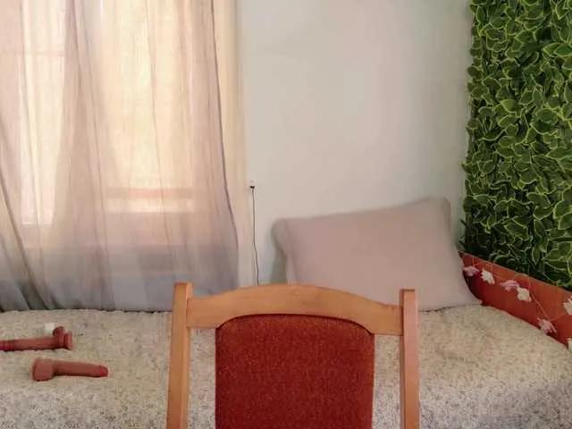 BongaCams HannaXO is Freechat HannaXO — What turns me on?
Genuine compliments
Bold ideas in private shows
Electric chemistry and passion
Anal shows
Lovense toys vibrations and toy control
Pussy play