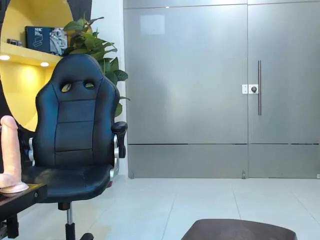 Freechat HatsaJones on BongaCams