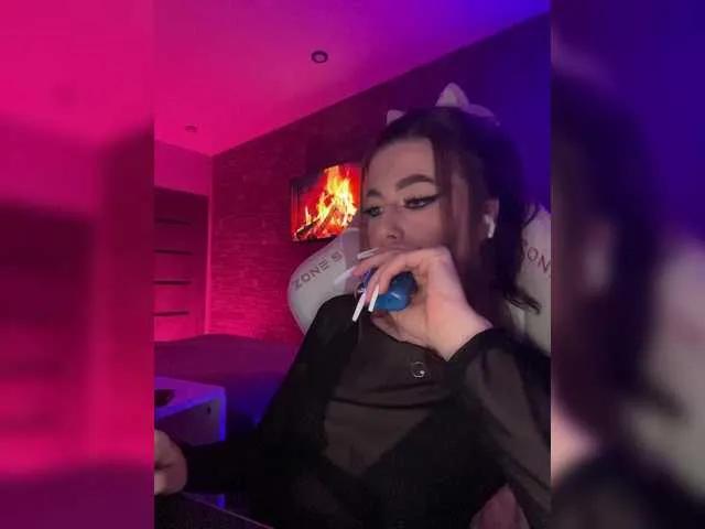 Freechat HotGirlEva on BongaCams