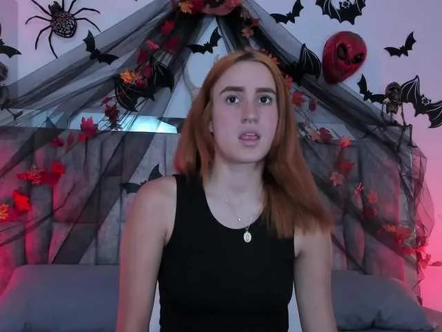 Offline Isa-blue14 on BongaCams