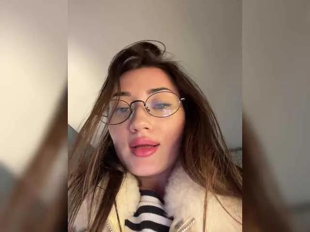 juicy-peachh on BongaCams