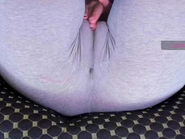 Freechat Kira-Kell on BongaCams