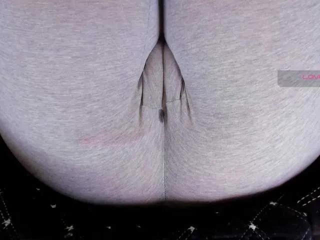 Freechat Kira-Kell on BongaCams