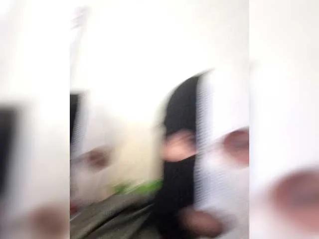 Offline Kiss-Kissaa on BongaCams