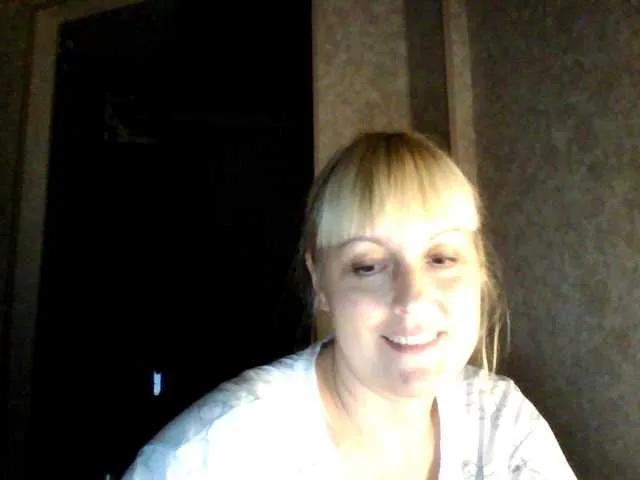 krisss2016 on BongaCams