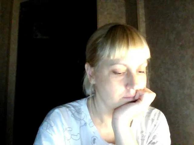 krisss2016 on BongaCams