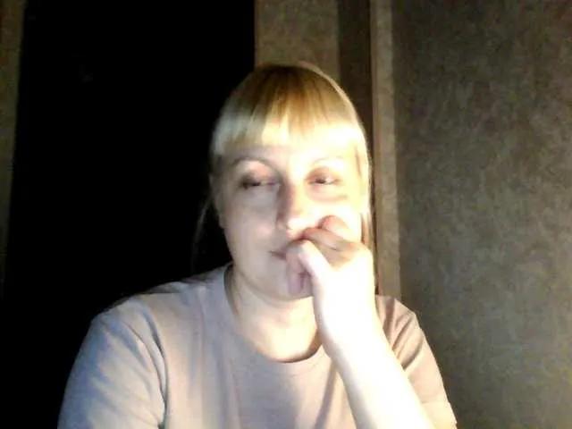 krisss2016 on BongaCams