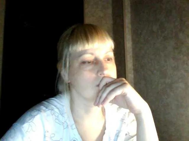 krisss2016 on BongaCams