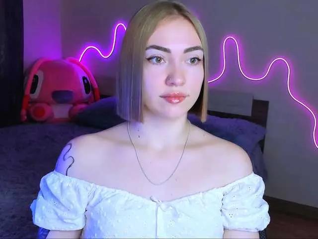 Offline LaraKrein-lk on BongaCams