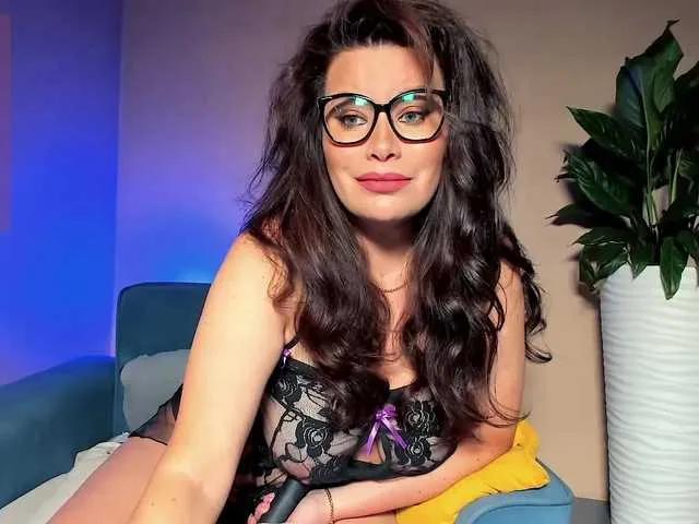 Offline LavernaBlack on BongaCams