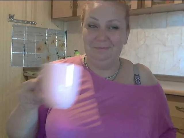 LilyTanya on BongaCams