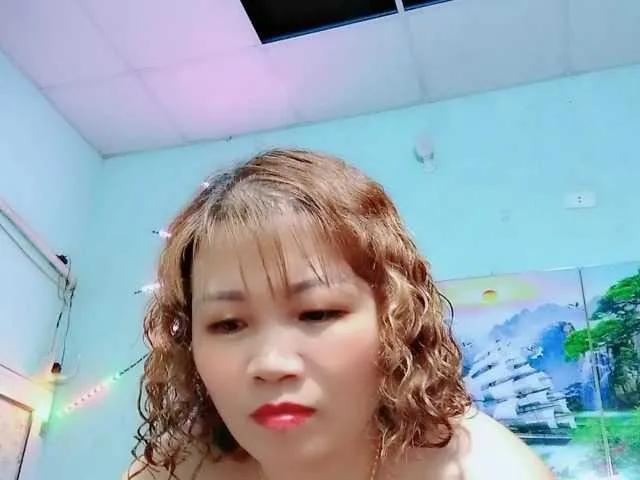 Offline Linhanhsex2k on BongaCams