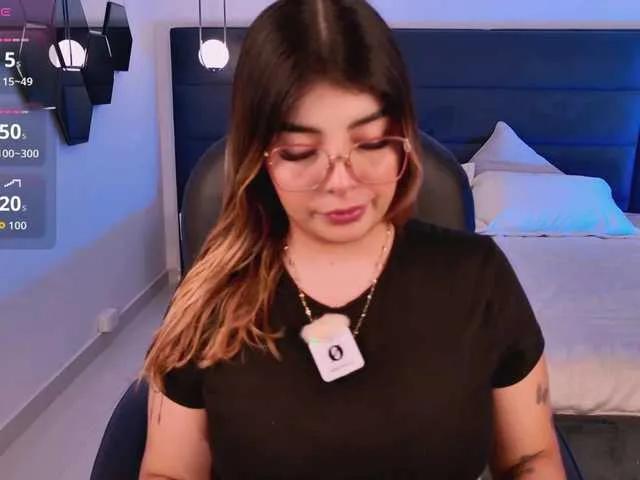 Freechat LisaMonroe on BongaCams